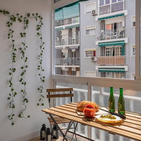 Appartamento Hh Victoria Luxury Málaga Esterno foto