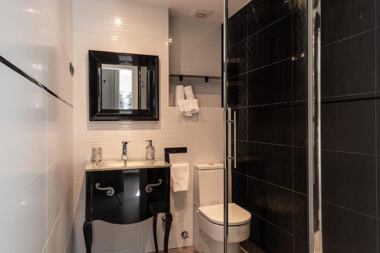 Appartamento Hh Victoria Luxury Málaga Esterno foto