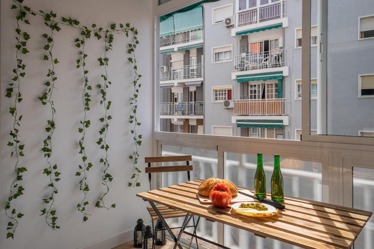 Appartamento Hh Victoria Luxury Málaga Esterno foto